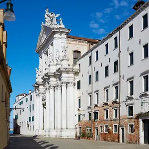 Vandrarhem Amdg, Venedig